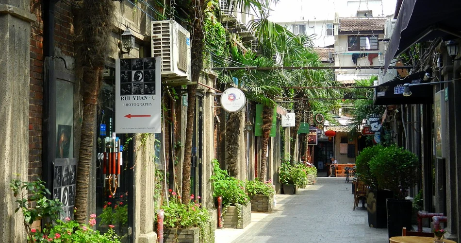 Top Landmarks to Visit in Shanghai, China