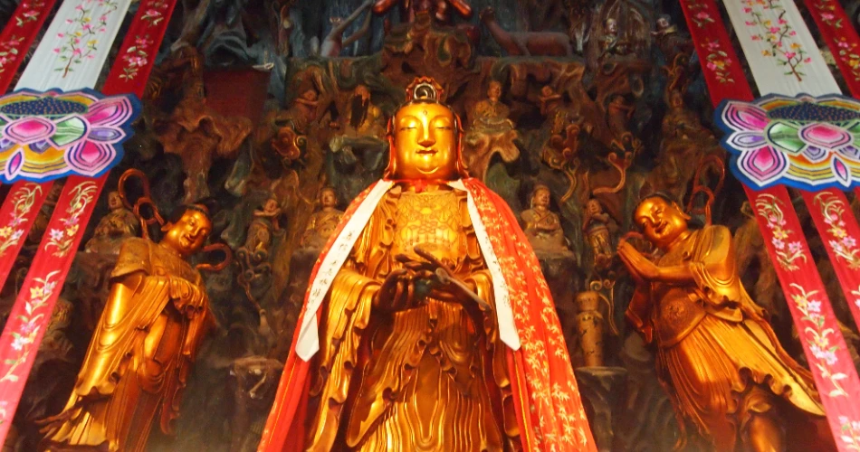 Top Buddhist Temples to Visit in Shanghai