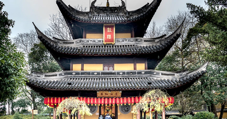 Top Buddhist Temples to Visit in Shanghai
