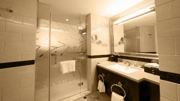Paramount Gallery Hotel image 14