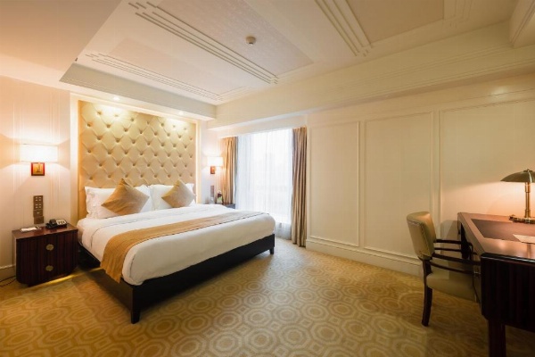 Paramount Gallery Hotel image 55