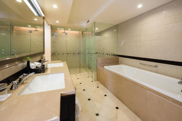 Paramount Gallery Hotel image 9